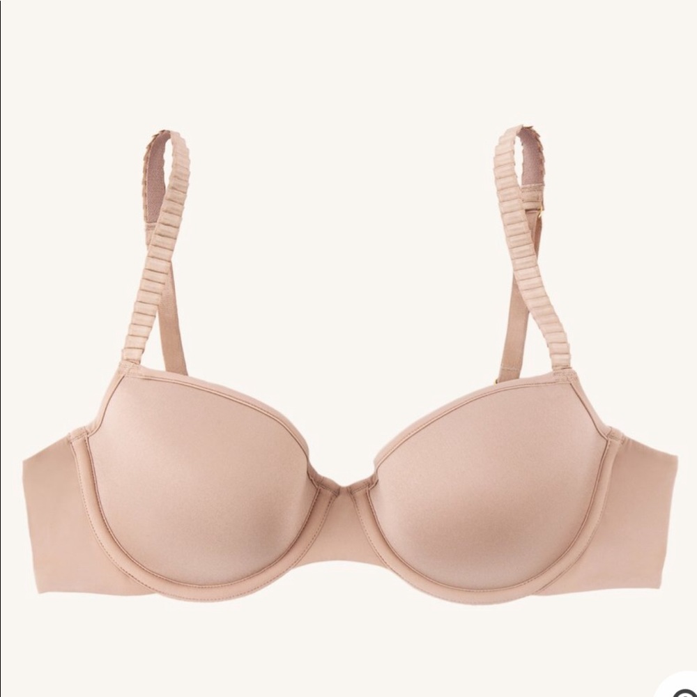 third love NWT t shirt bra in nude. Size 32B